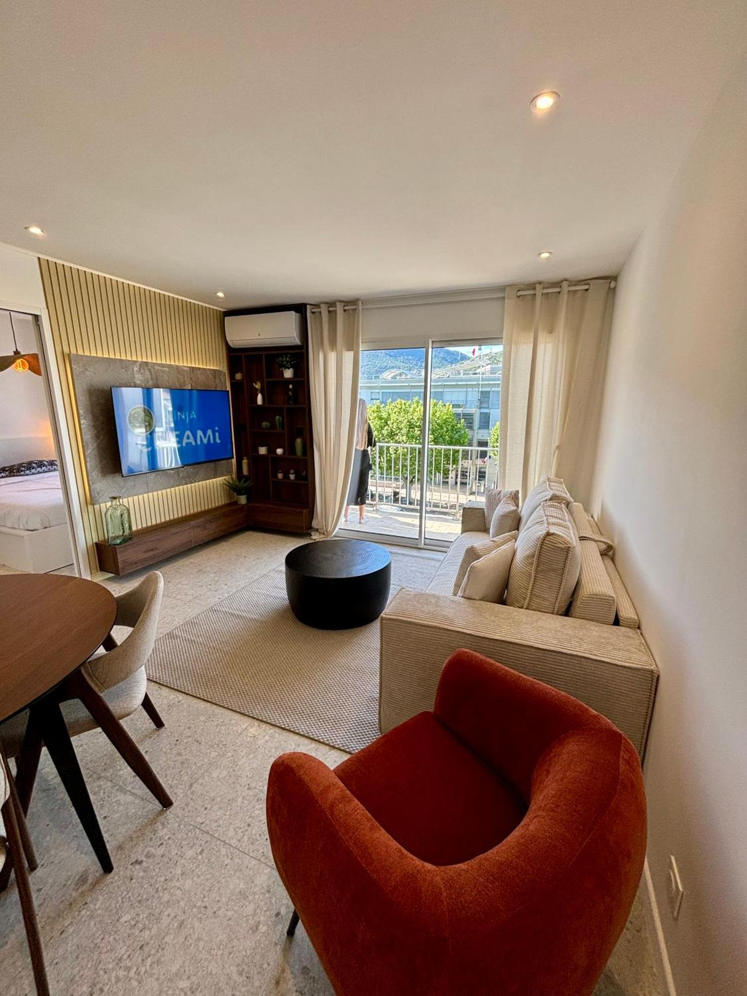 Appartement 5*, Vue Mer Et Acces Plage Cavalaire-sur-Mer Extérieur photo